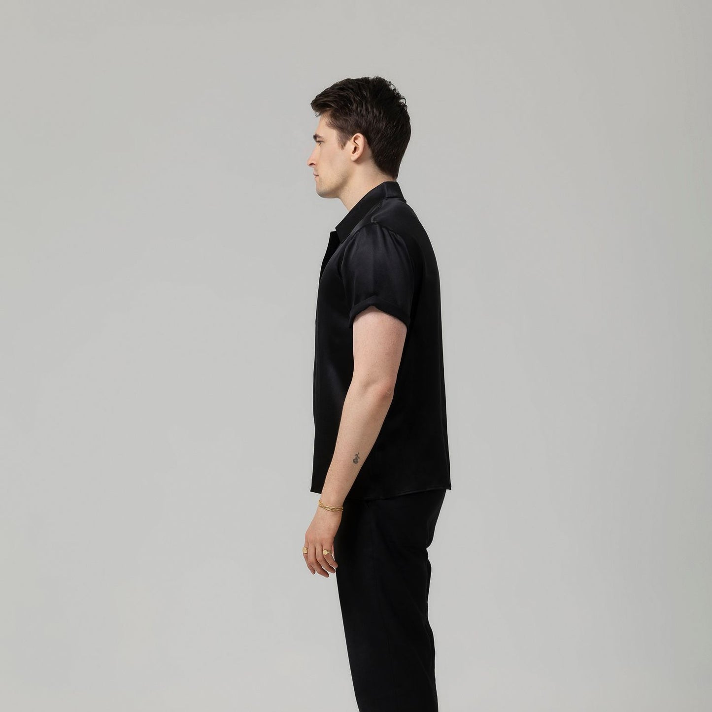 Silk Short Sleeve - Black